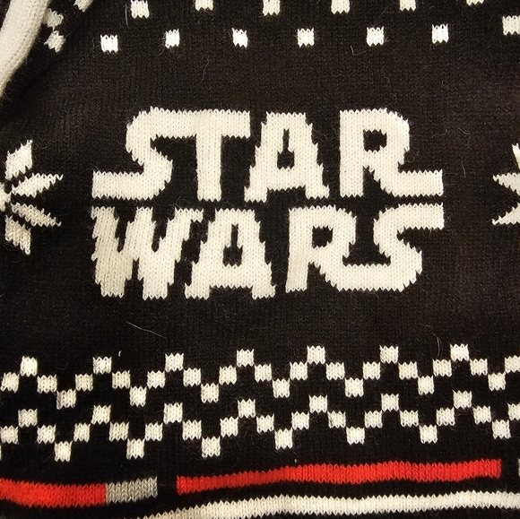 Star Wars Logo Scarf - UNISEX - Picture 2 of 5